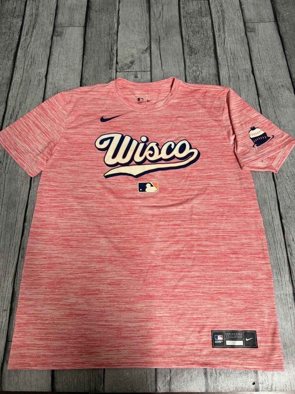 NWOT Men’s Nike Milwaukee Brewers City Connect Velocity SS Tshirt Wisco Large